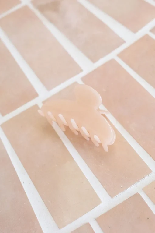 Hair | SABO Lychee Claw Clip