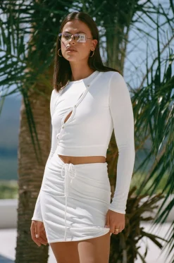 Sets | SABO Preah Keyhole Top