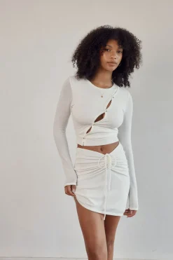 Sets | SABO Preah Keyhole Top