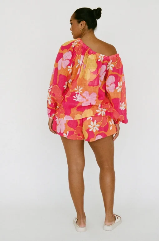 Sets | SABO Tierra Top