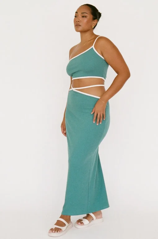 Sets | SABO Zoria Top